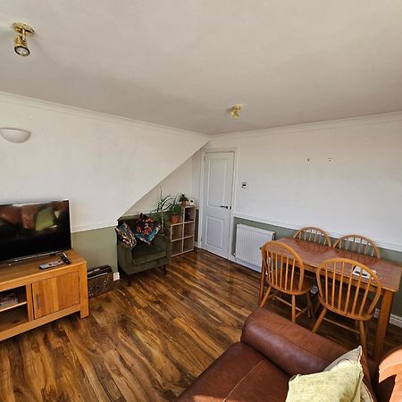 2 Bed Apartment Lakeside On The Promenade Southport Kültér fotó